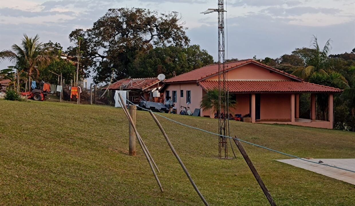 76a84598-ebd2-4dc4-88f5-6c30dcf61be0